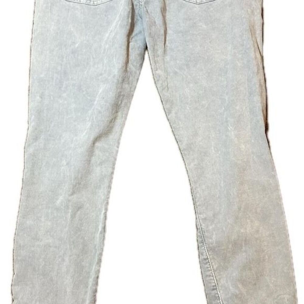 7 for All Mankind women Jeans boot cut size 32 special material light blue